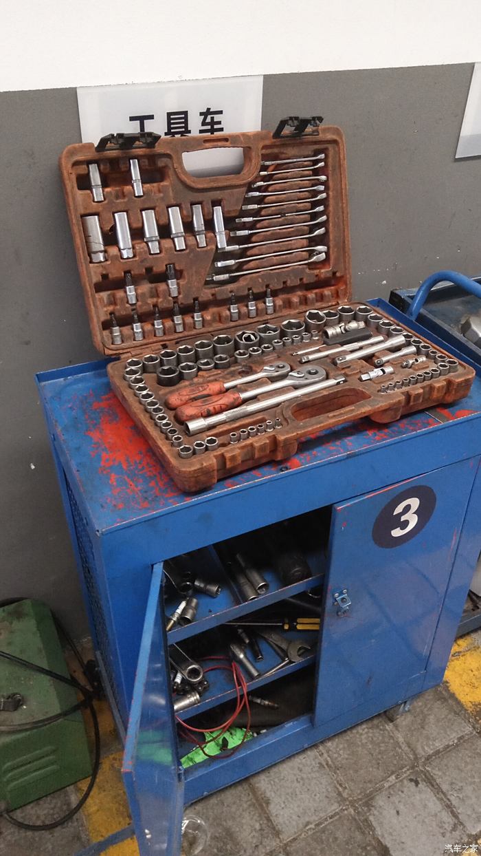 空调维修完毕，脚轮焕新体验